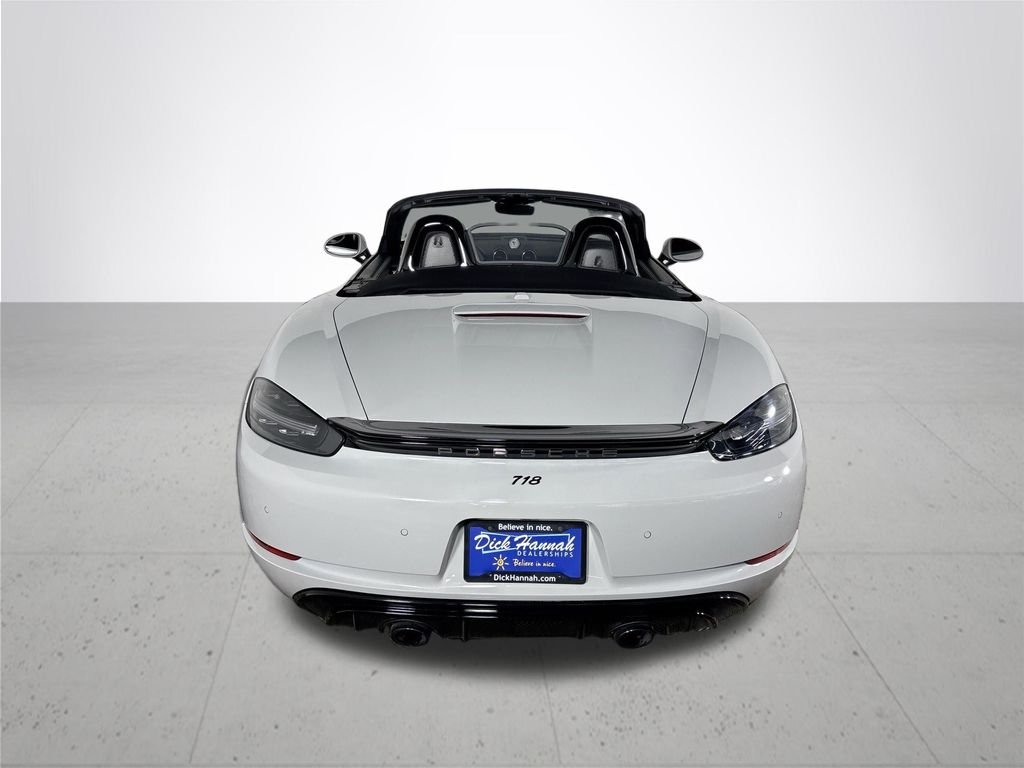 Used 2025 Chalk Porsche GTS image 7