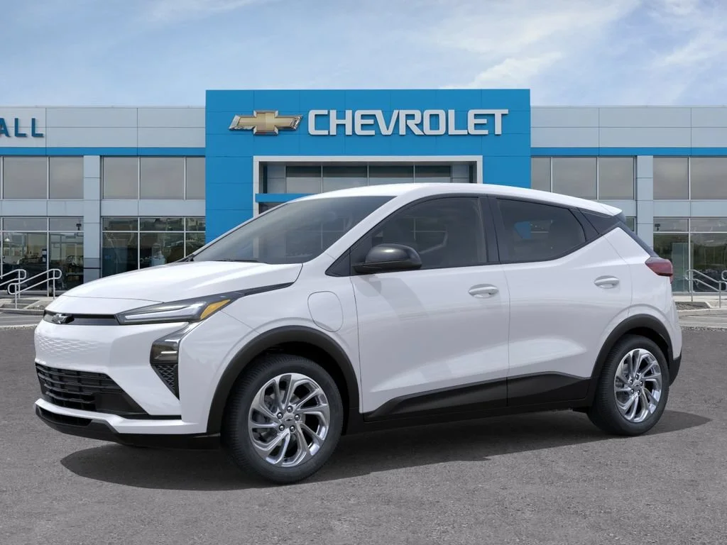 New 2027 Summit White Chevrolet LT image 2