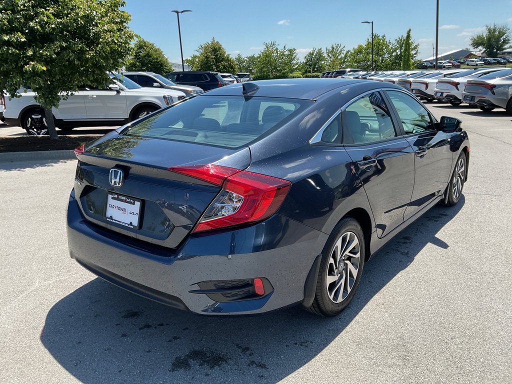 Used 2018 Blue Honda EX image 10