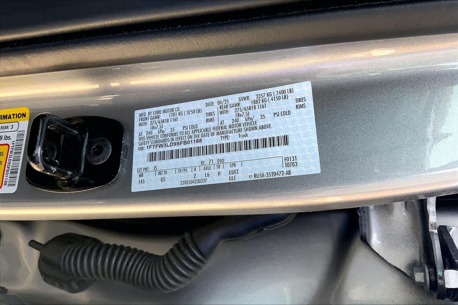 Used 2025 Iconic Silver Ford XLT image 34