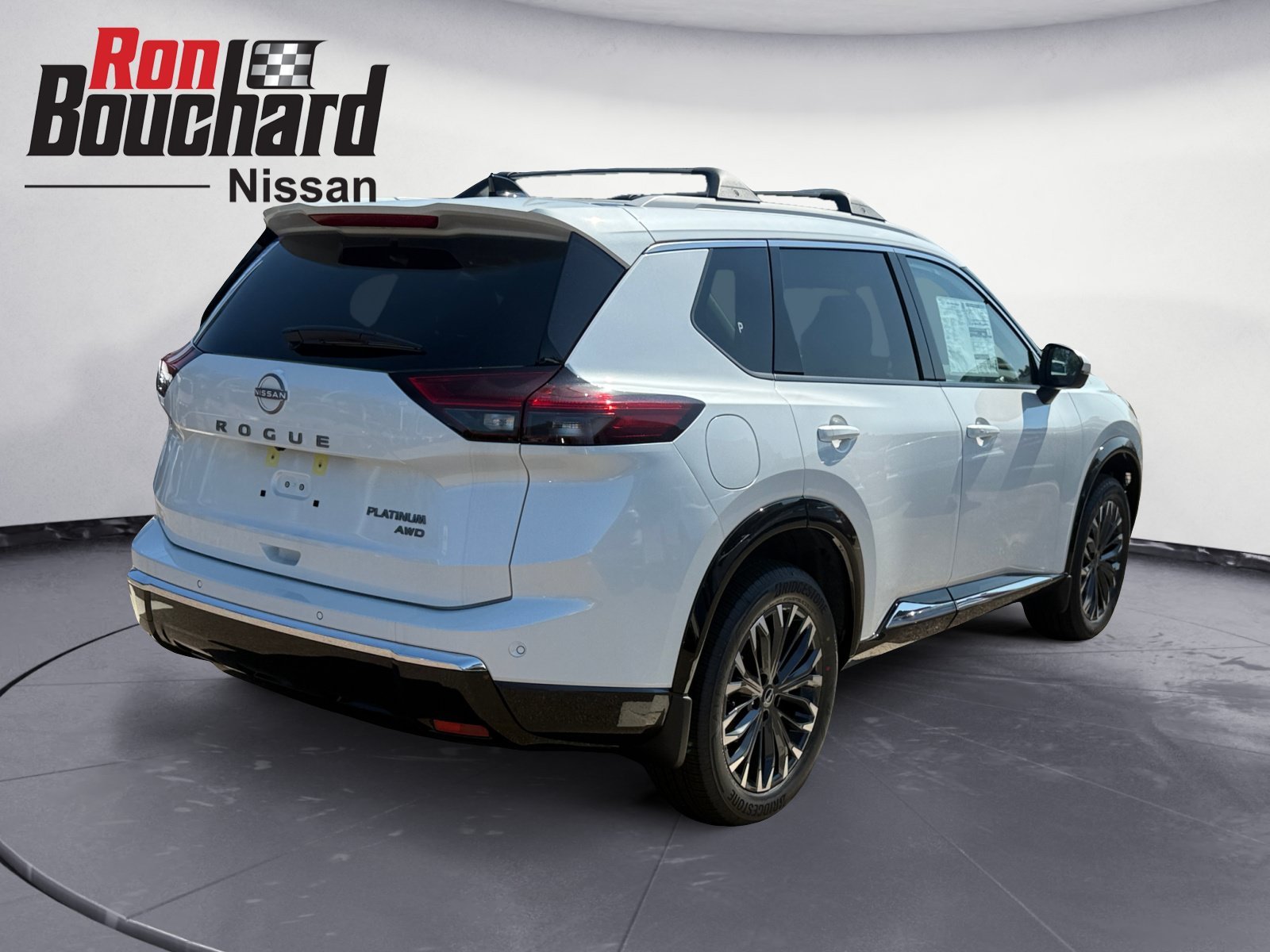 New 2026 Everest White Pearl Tricoat Nissan Platinum image 2
