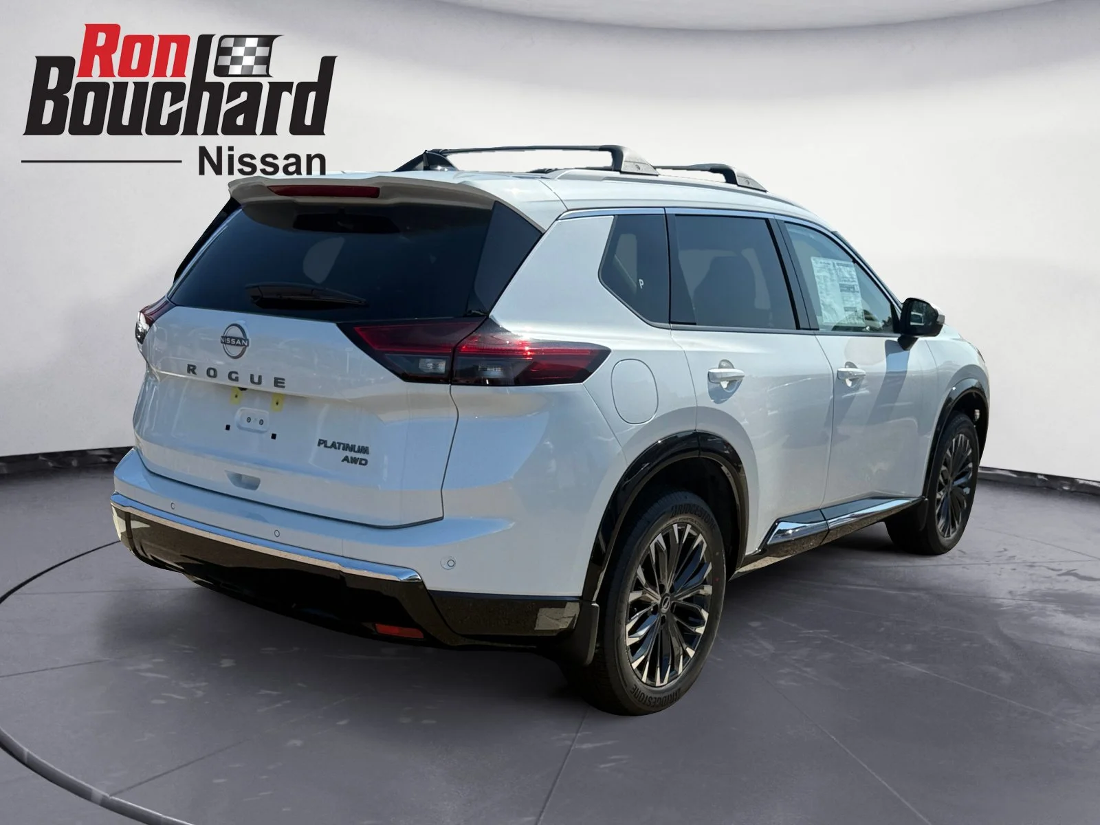 New 2026 Everest White Pearl Tricoat Nissan Platinum image 2