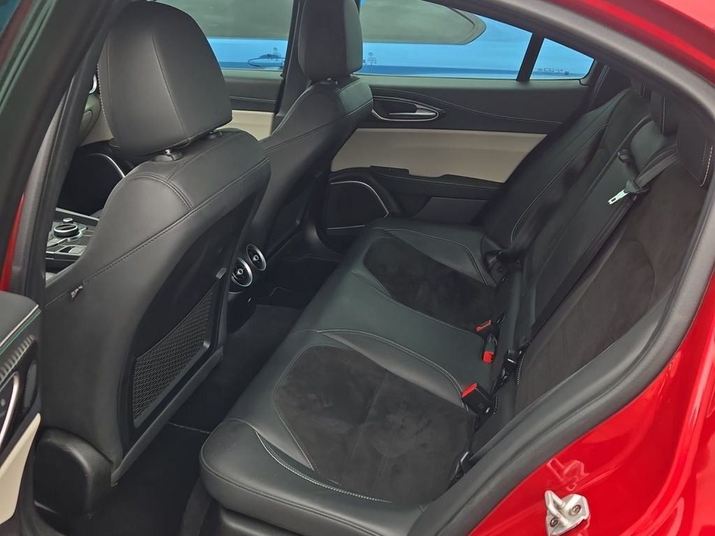 Used 2019 Red Alfa Romeo Quadrifoglio image 10