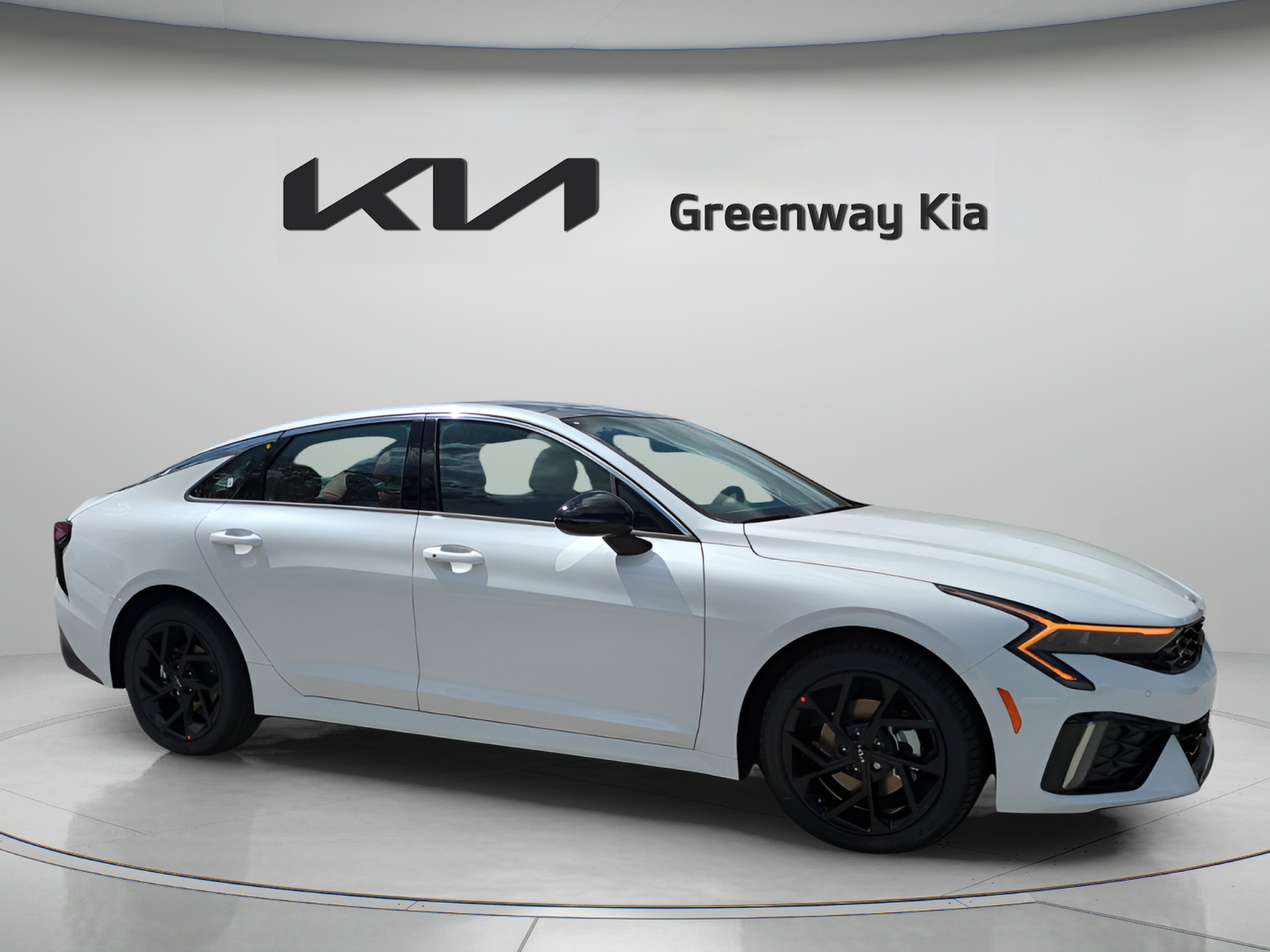 New 2026 Snow White Pearl Kia GT-Line image 3