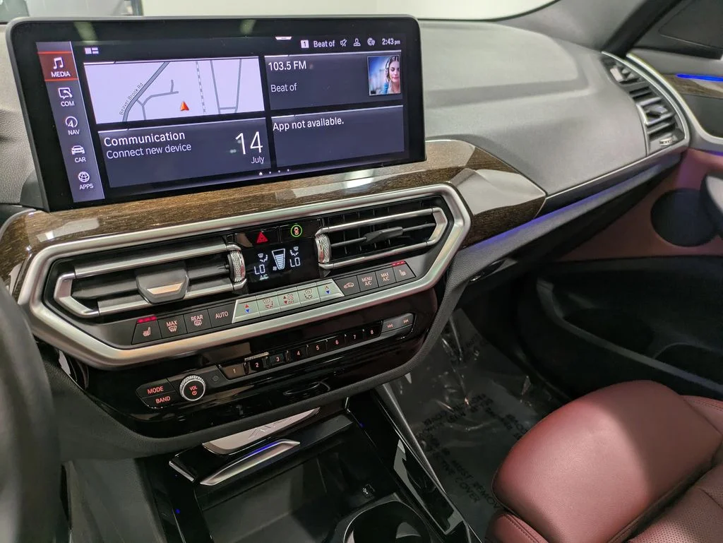 Used 2022 Gray BMW xDrive30i image 12