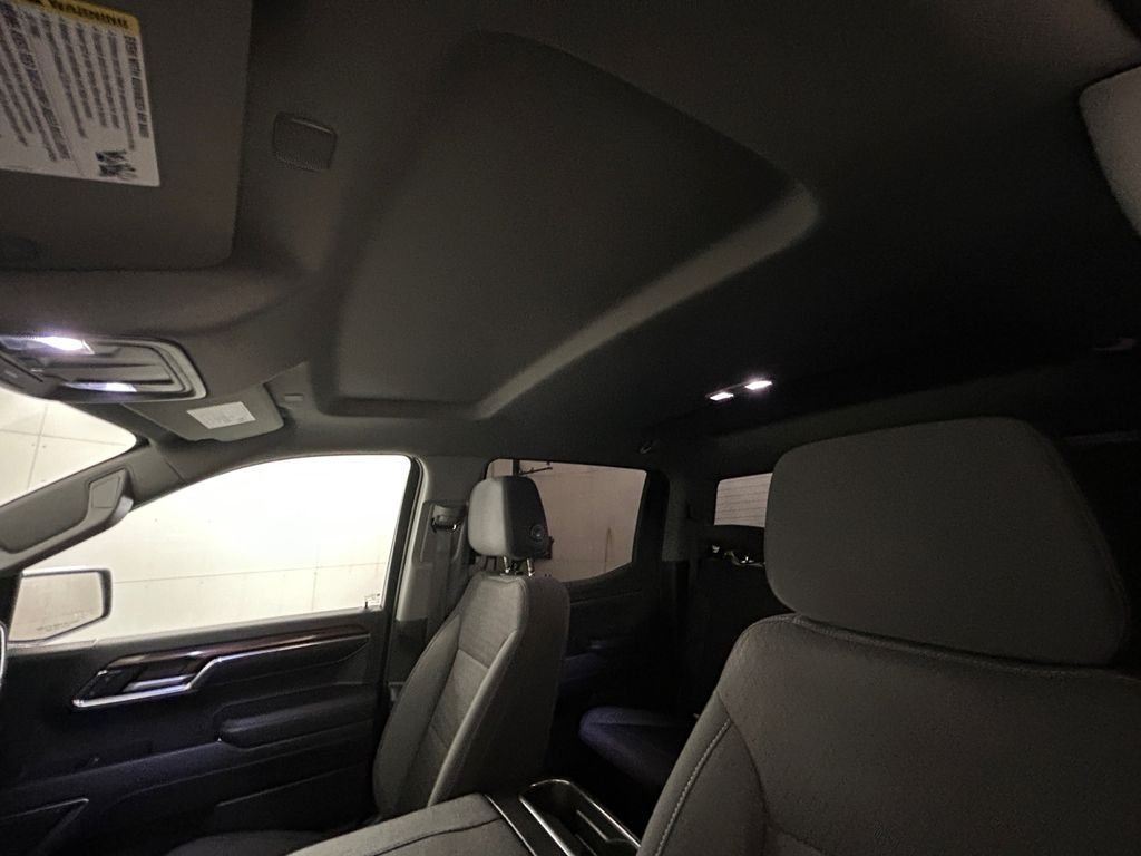Used 2023 White Chevrolet LT image 25