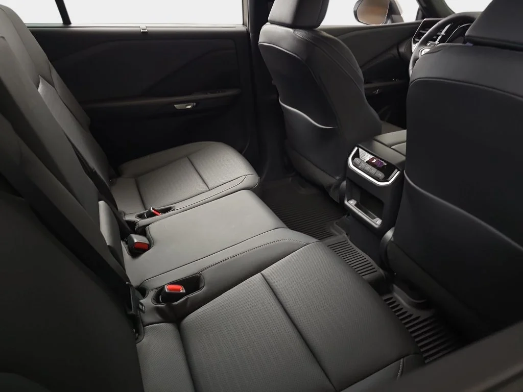 New 2026 Wind Chill Pearl Lexus PREMIUM AWD image 11