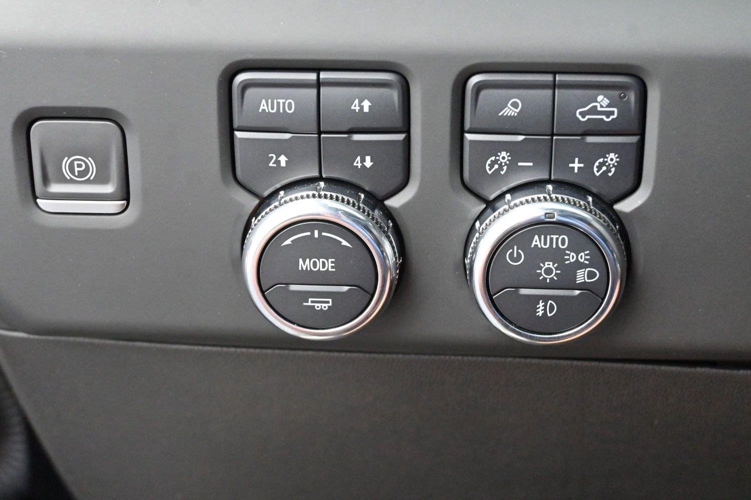 Used 2024 Onyx Black GMC Denali Ultimate image 20