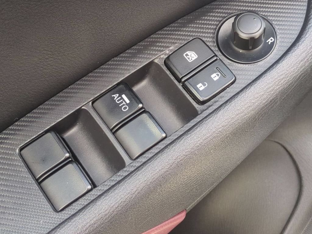 Used 2016 White Mazda Touring image 12