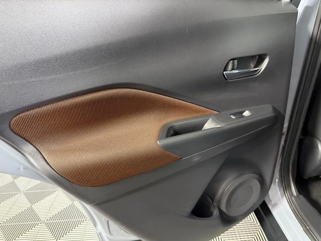 Certified Used 2022 Gray Nissan SR image 25