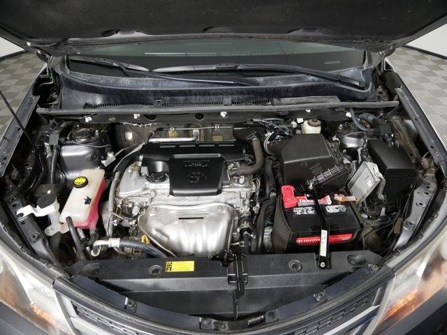 Used 2014 Magnetic Gray Metallic Toyota XLE image 28