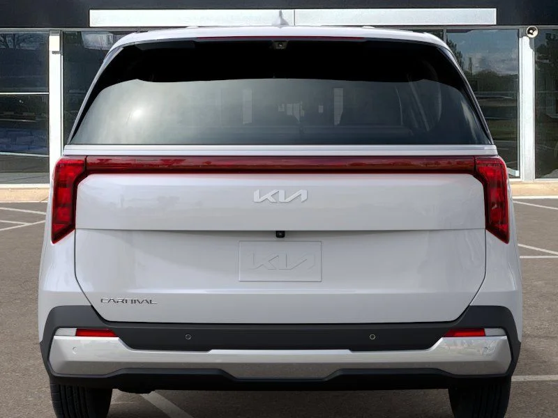 New 2027 Snow White Pearl Kia LXS image 13