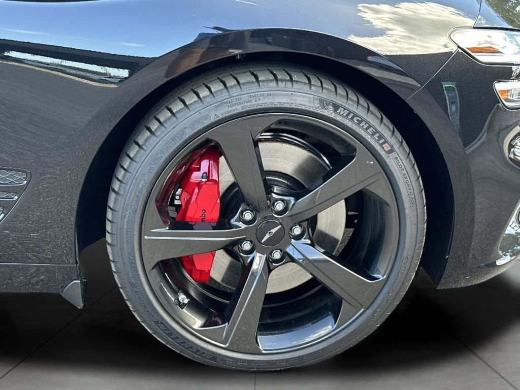 New 2026 Black Genesis 3.3T SPORT PRESTIGE image 7