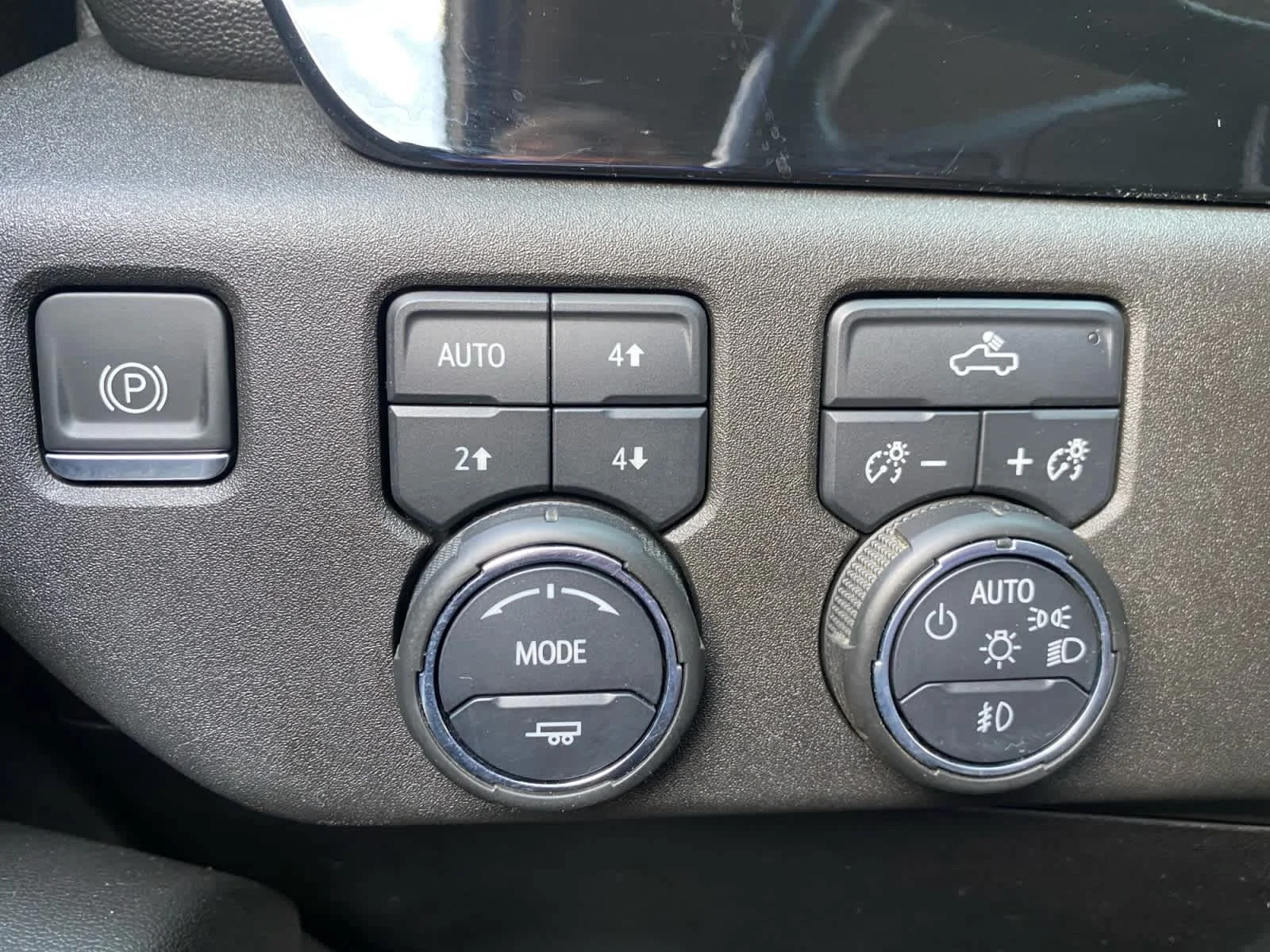 Used 2022 NORTHSKY BLUE METALLIC Chevrolet RST image 30