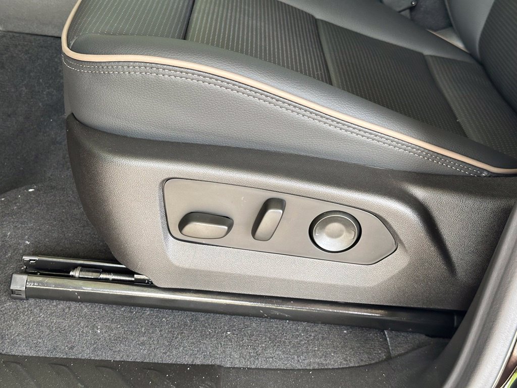 2026 GMC Canyon Denali - Photo 14