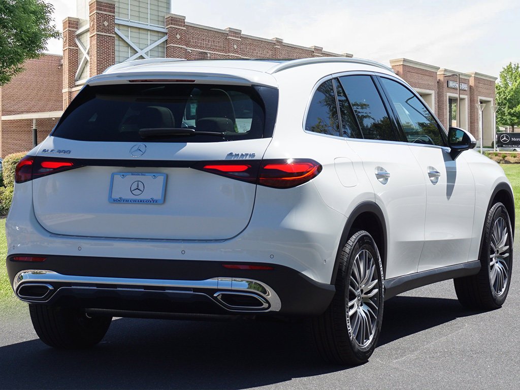 Used 2026 Polar White Mercedes-Benz GLC 300 image 6