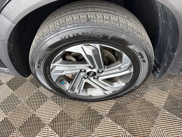 Certified Used 2023 Black Hyundai SEL image 27
