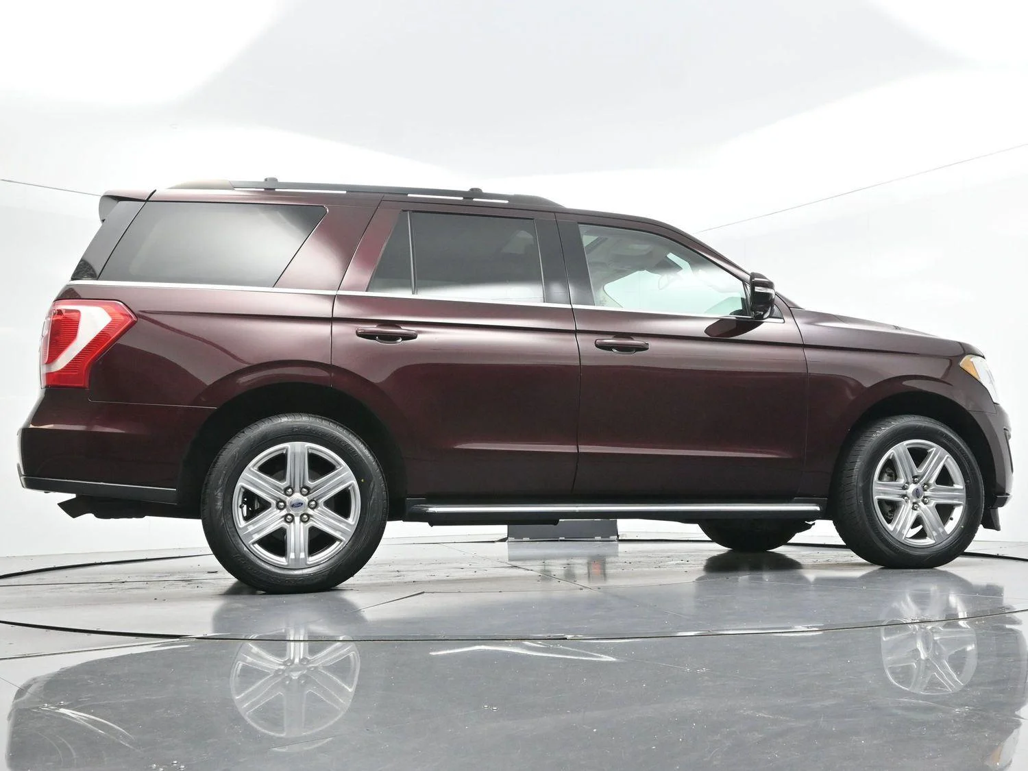 Used 2020 Burgundy Velvet Metallic Tinted Clearcoat Ford XLT image 53