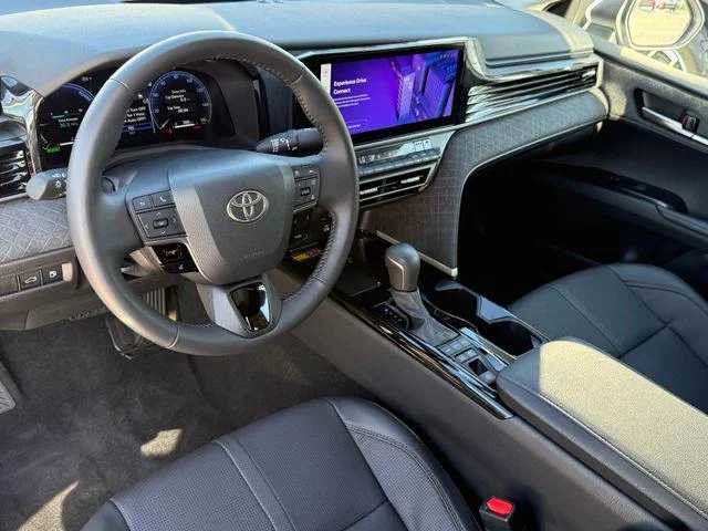 Certified Used 2025 WIND CHILL PEARL Toyota XLE image 11