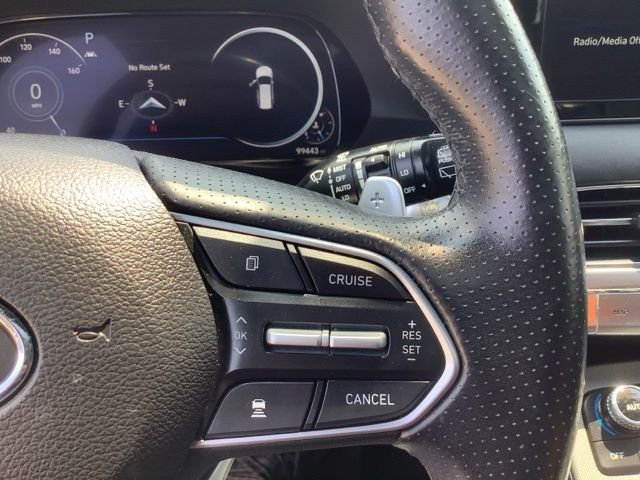 Used 2022 Abyss Black Hyundai Calligraphy image 32