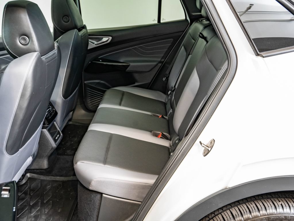 Used 2023 Opal White Volkswagen Pro S image 40