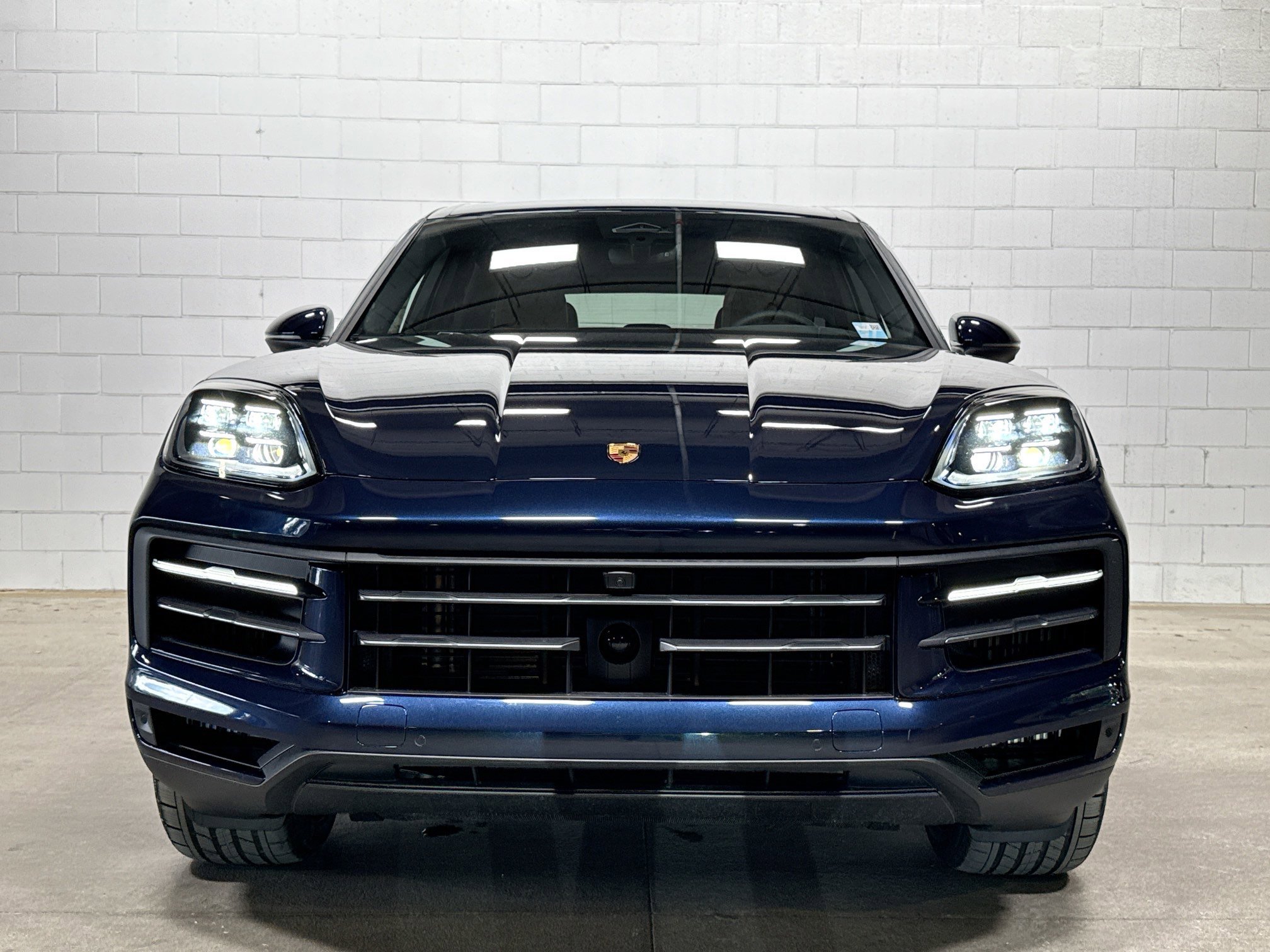New 2026 Algarve Blue Metallic Porsche  image 9