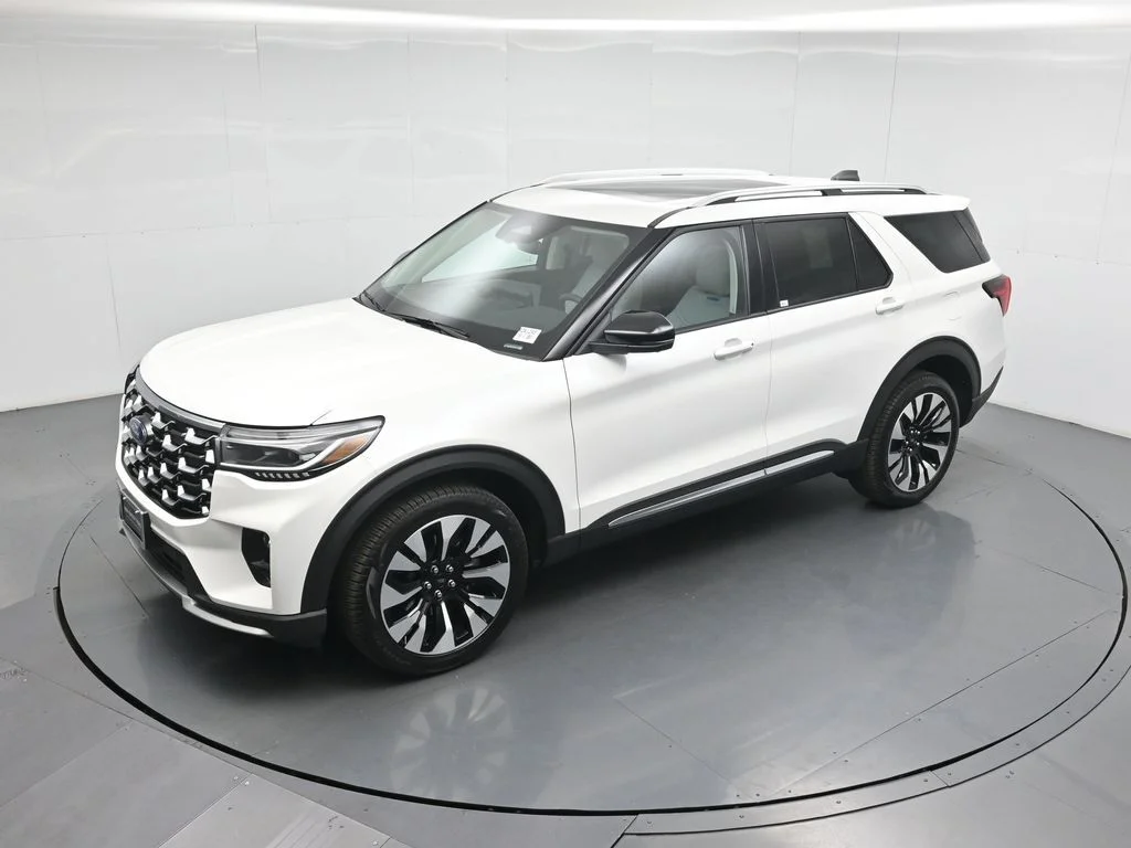 New 2026 White Ford Platinum image 41