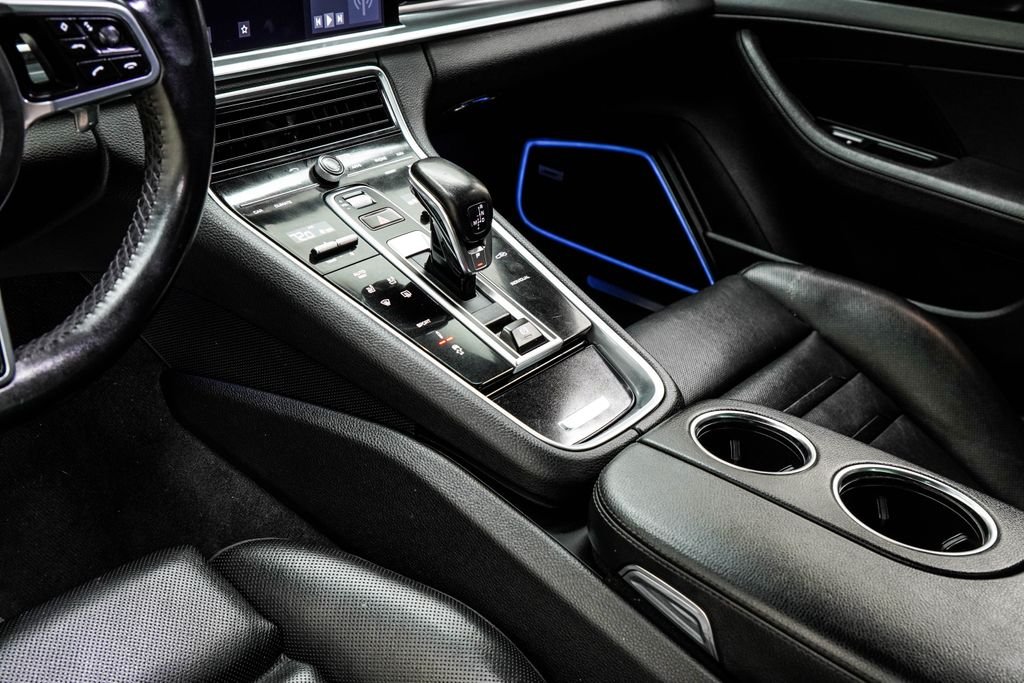 Used 2020 Blue Porsche Base image 21