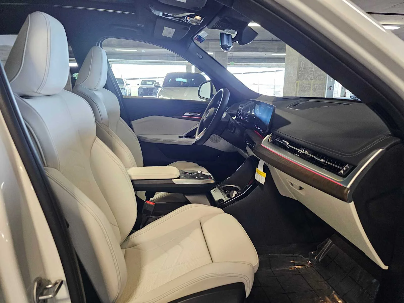 New 2026 Alpine White BMW xDrive28i image 31