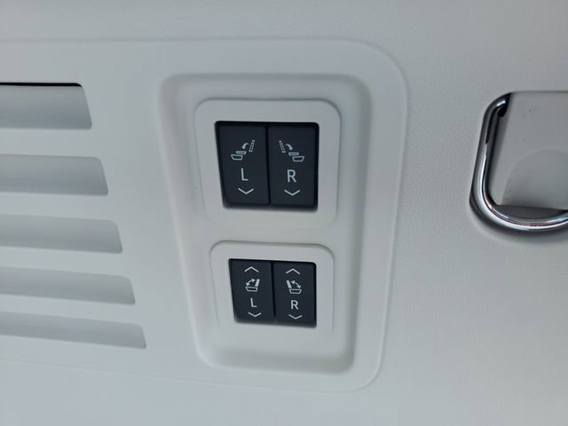 2026 Buick Enclave Avenir - Photo 32