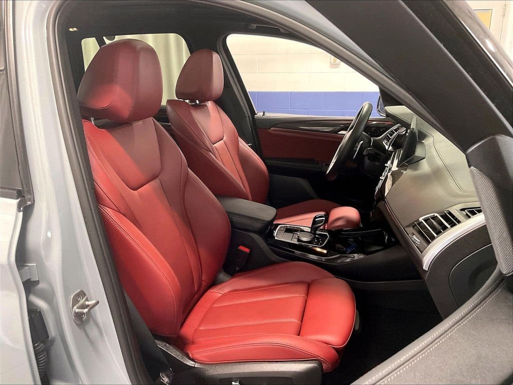 Used 2024 Gray BMW M40i image 11