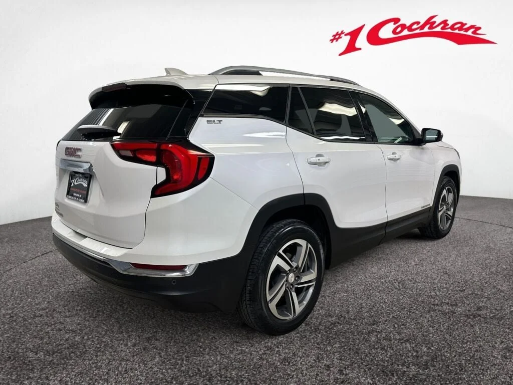 Used 2021 WHITE FROST TRICOAT GMC SLT image 28