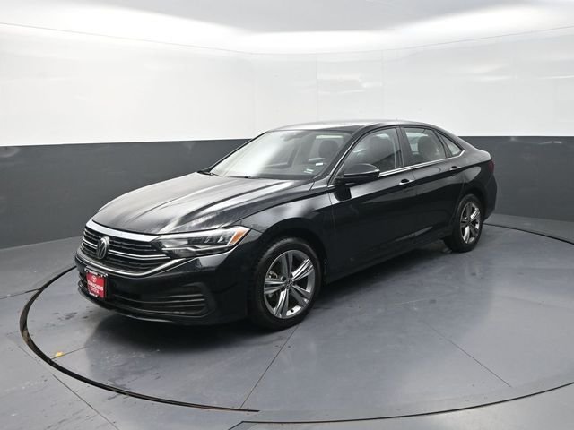 Used 2024  Volkswagen 1.5T SE image 3