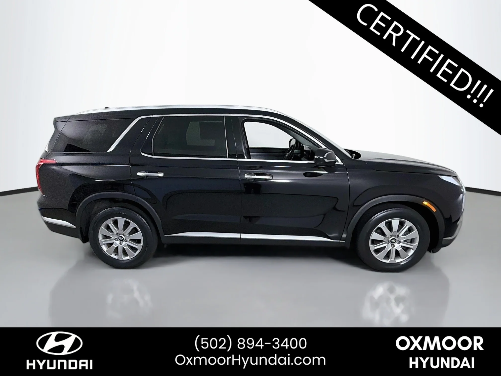 Used 2024 Abyss Black Pearl Hyundai SEL 7P image 8