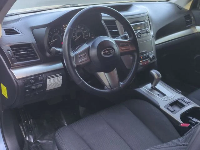 Used 2010 Blue Subaru 2.5i Premium image 29