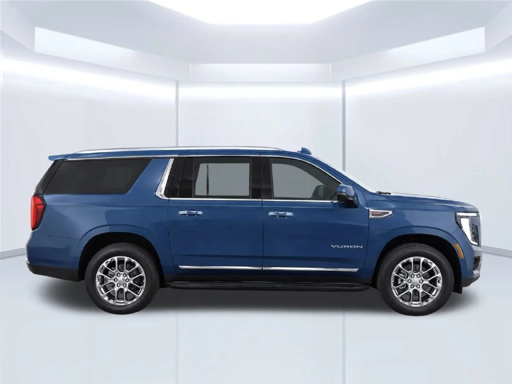 New 2026 Blue GMC Elevation image 10