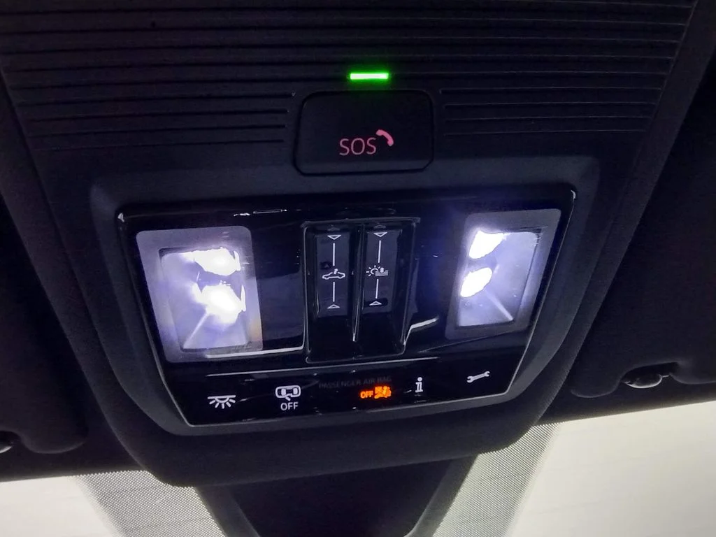 New 2026 White Volkswagen 2.0T SEL Premium R-Line image 36