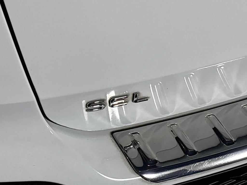 Certified Used 2023 White Volkswagen 1.5T SEL image 25