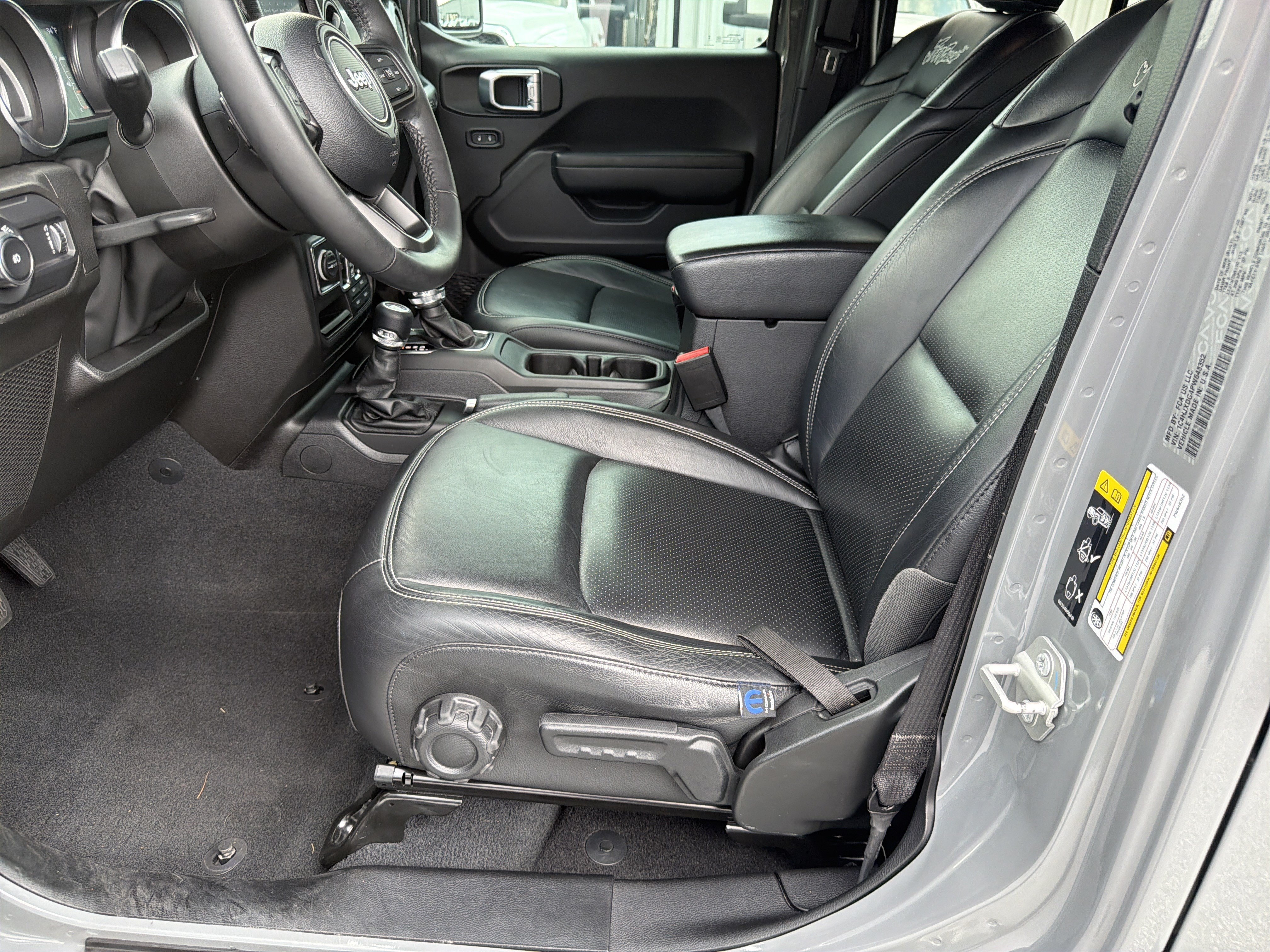 Used 2023 Sting-Gray Clearcoat Jeep Sport image 11