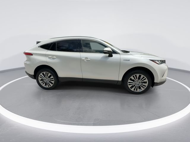 2021 Toyota Venza XLE - Photo 9