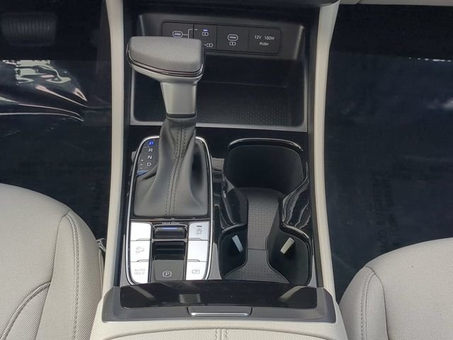 Used 2025 Gray Hyundai SE image 18