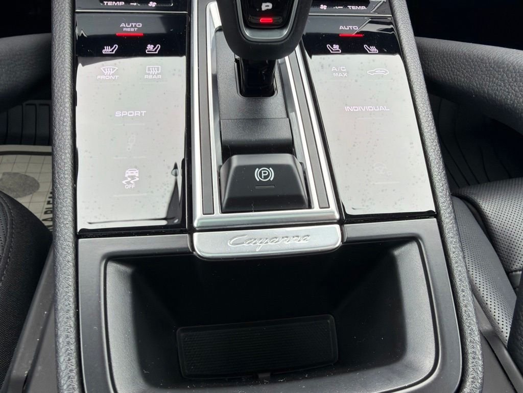 Used 2021 Black Porsche Base image 35