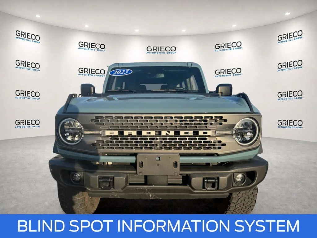 Used 2023 Blue Ford Badlands image 2