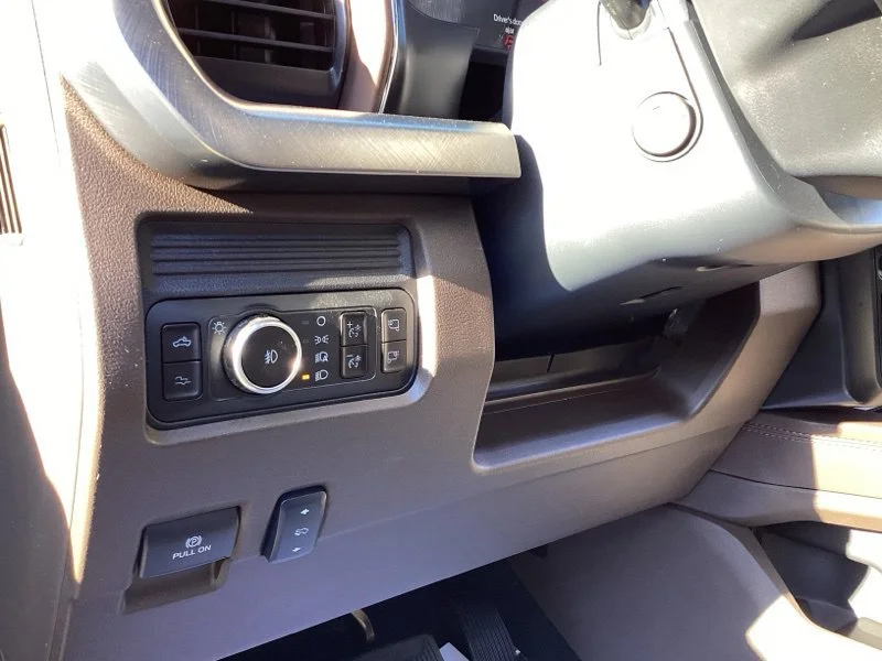 New 2027 Gray Ford King Ranch image 39