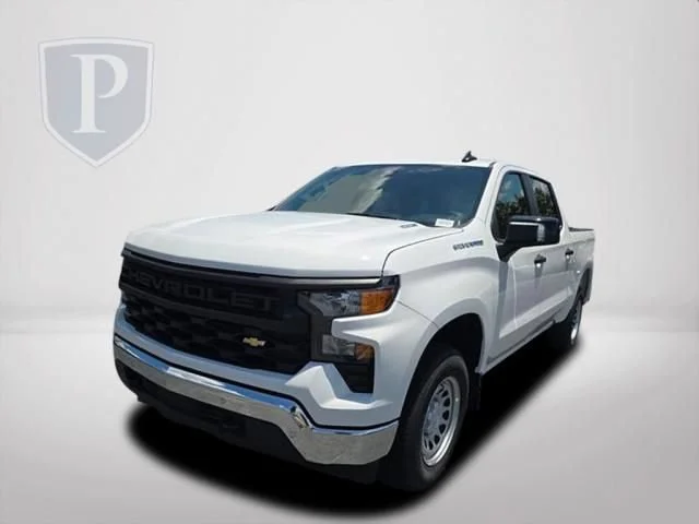 New 2026 Summit White Chevrolet WT image 12