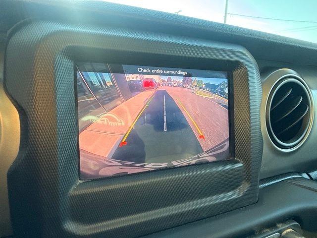 Used 2021 Gray Jeep Unlimited Sport S image 21