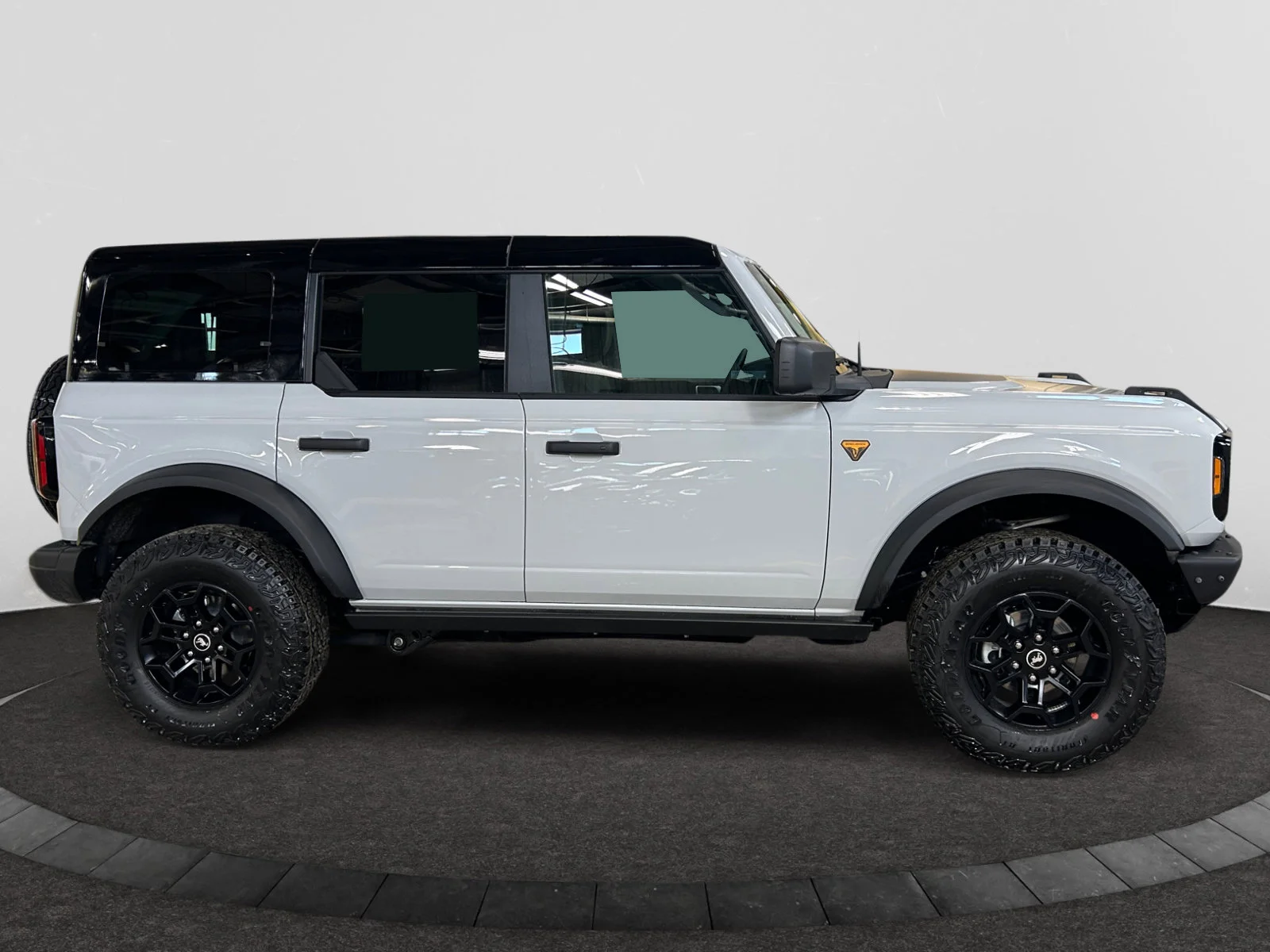 New 2026 Avalanche Grey Ford Badlands image 6