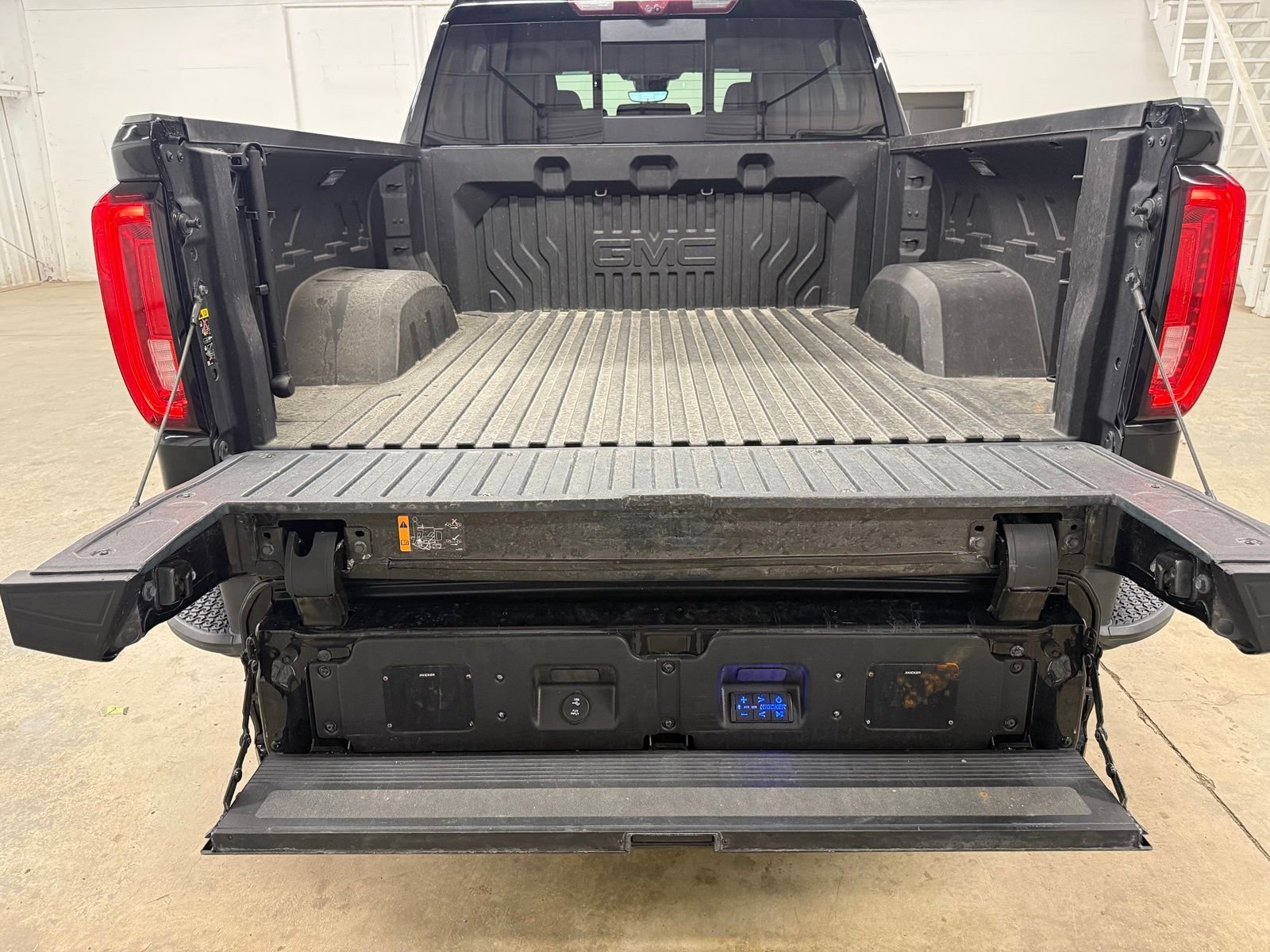 Used 2024 Black GMC Denali image 10