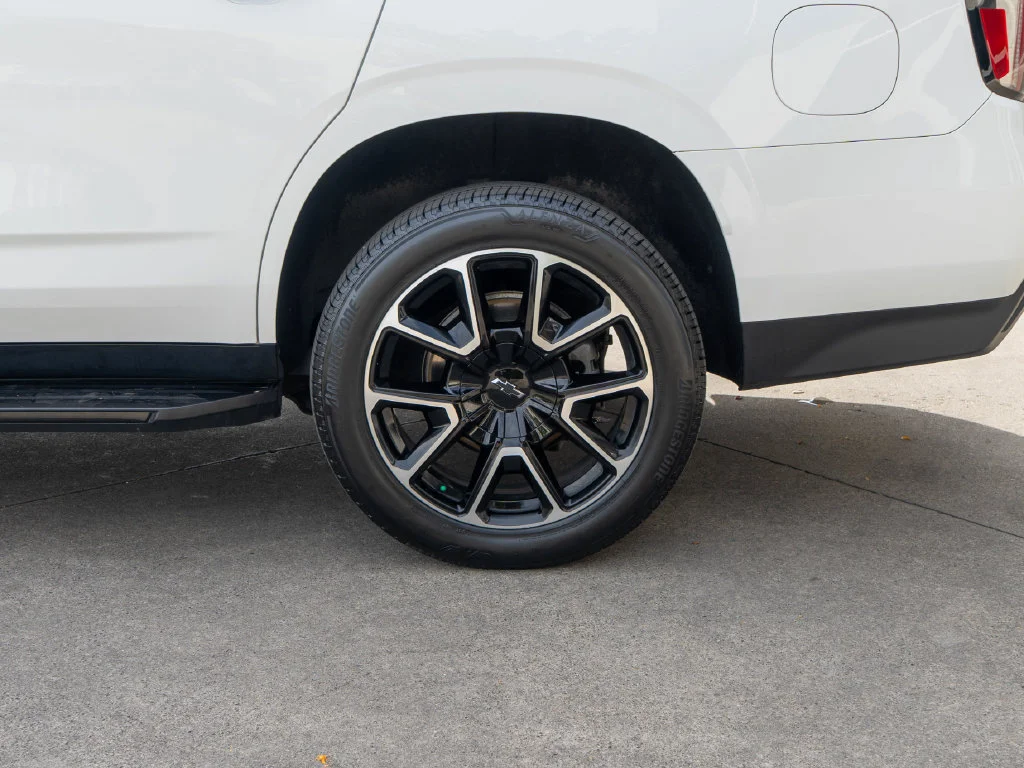 Used 2021 White Chevrolet RST image 37