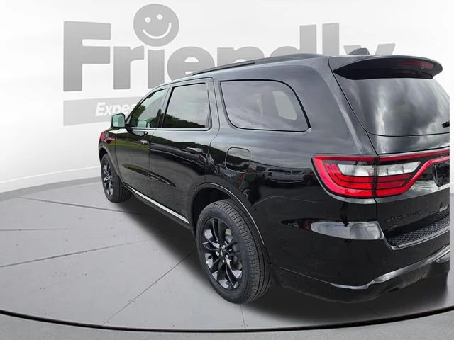 New 2026 Diamond Black Clear-Coat Exterior Paint Dodge GT Plus image 7